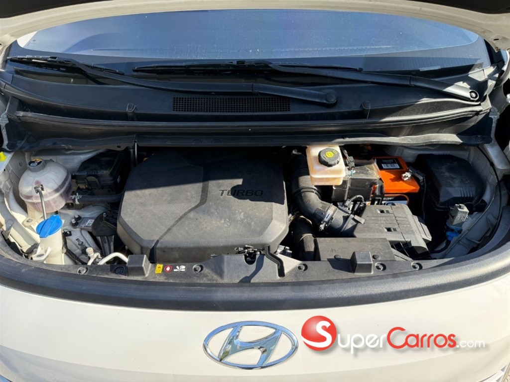2022 Hyundai Staria — foto 10 / 10