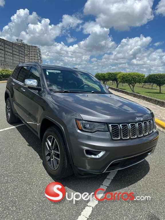 2017 Jeep Grand Cherokee Limited — foto 2 / 10