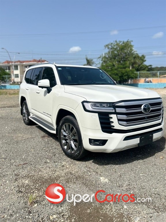 2025 Toyota Land Cruiser 300 GXR — foto 2 / 8