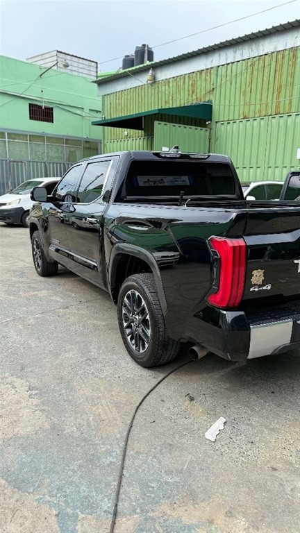 2023 Toyota Tundra — foto 6 / 11