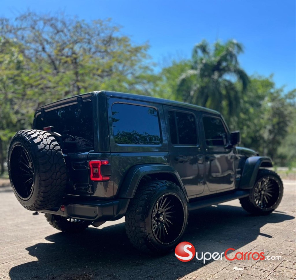 2021 Jeep Wrangler Sahara 4xe — foto 6 / 12