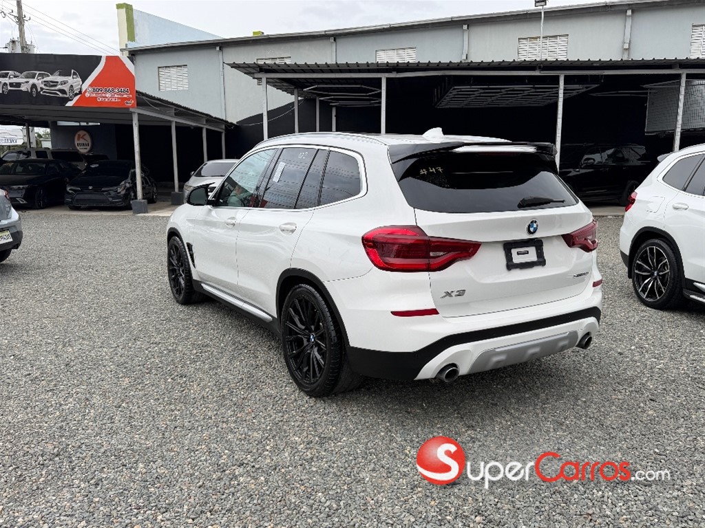2020 BMW X 3 XDrive 30i — foto 2 / 12