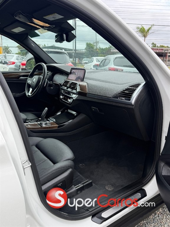 2020 BMW X 3 XDrive 30i — foto 6 / 12