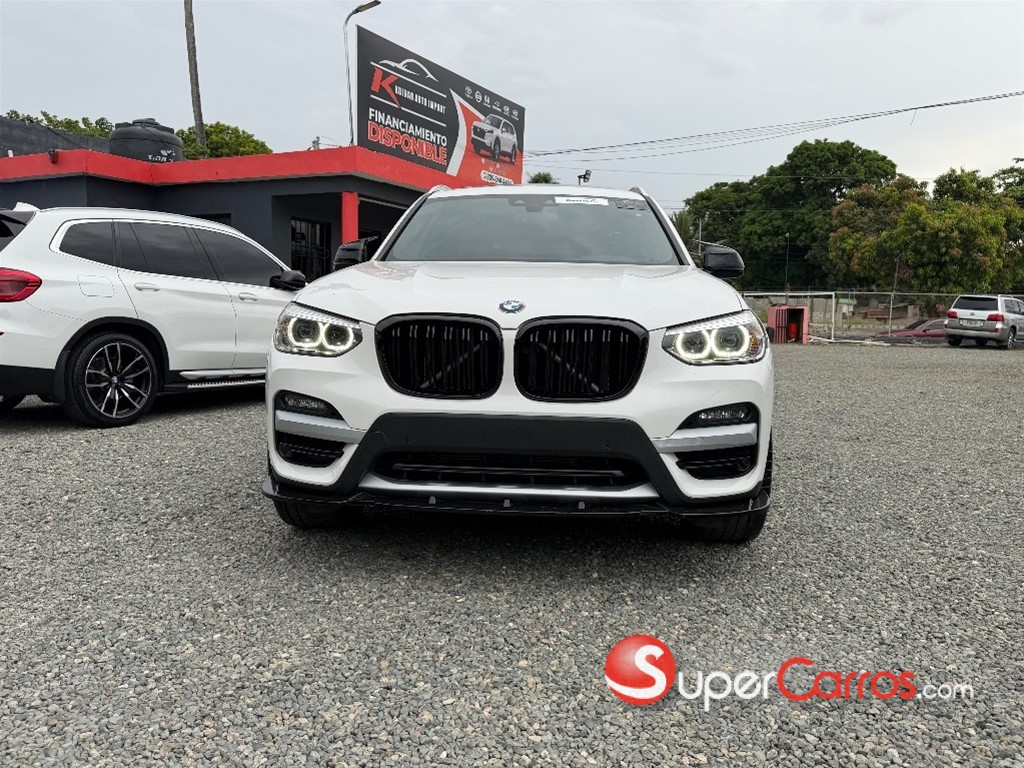 2020 BMW X 3 XDrive 30i — foto 11 / 12