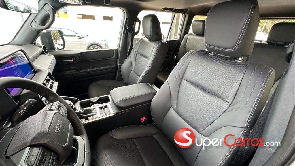 2027 Toyota Land Cruiser Prado All Rounder 02 — foto 7 / 9