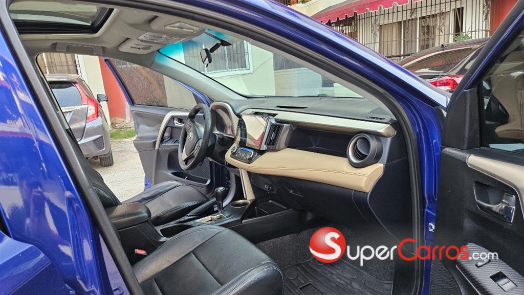 2015 Toyota RAV4 XLE — foto 12 / 12