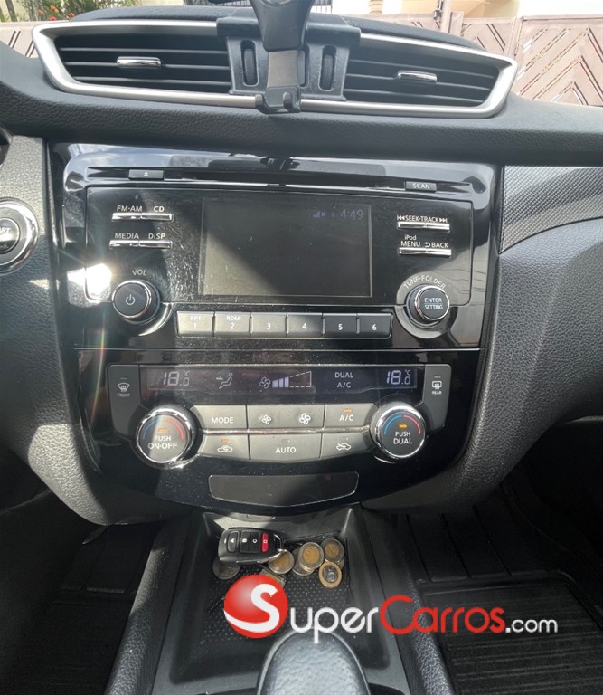 2017 Nissan X-Trail — foto 11 / 12