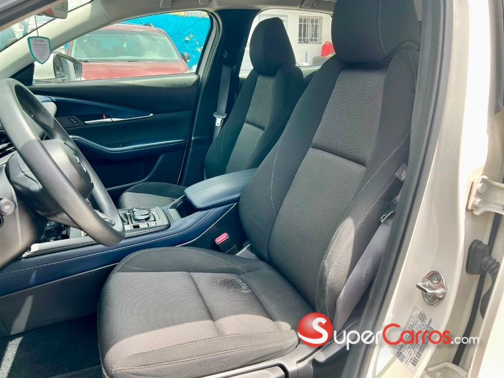 2020 Mazda CX-30 — foto 6 / 7