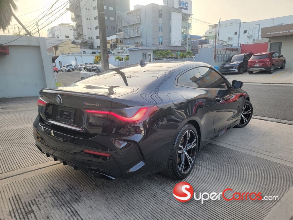 2021 BMW M 440i — foto 4 / 8