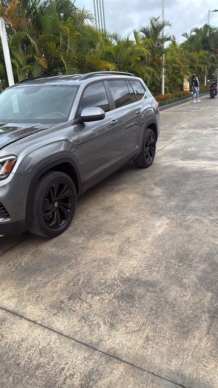 2022 Volkswagen Atlas — foto 3 / 12