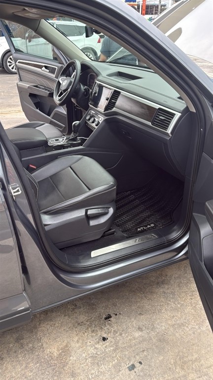 2022 Volkswagen Atlas — foto 7 / 12