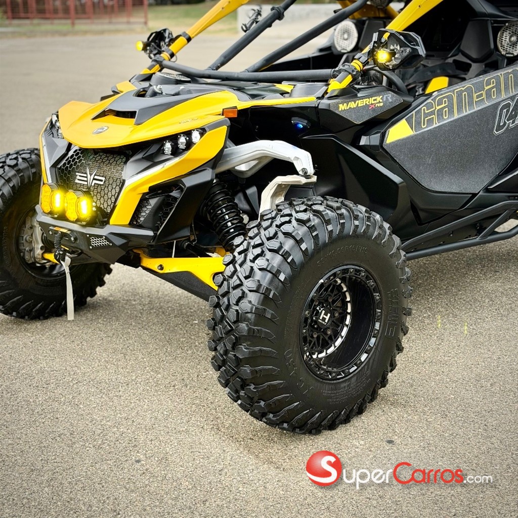 2024 Can Am Maverick R X RS SMART-SHOX — foto 10 / 11