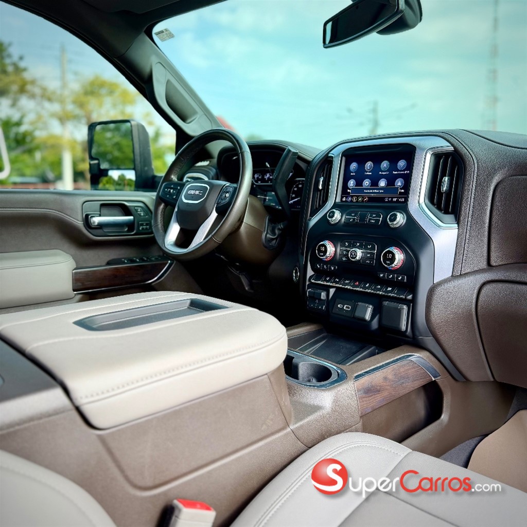 2021 GMC Sierra — foto 8 / 10