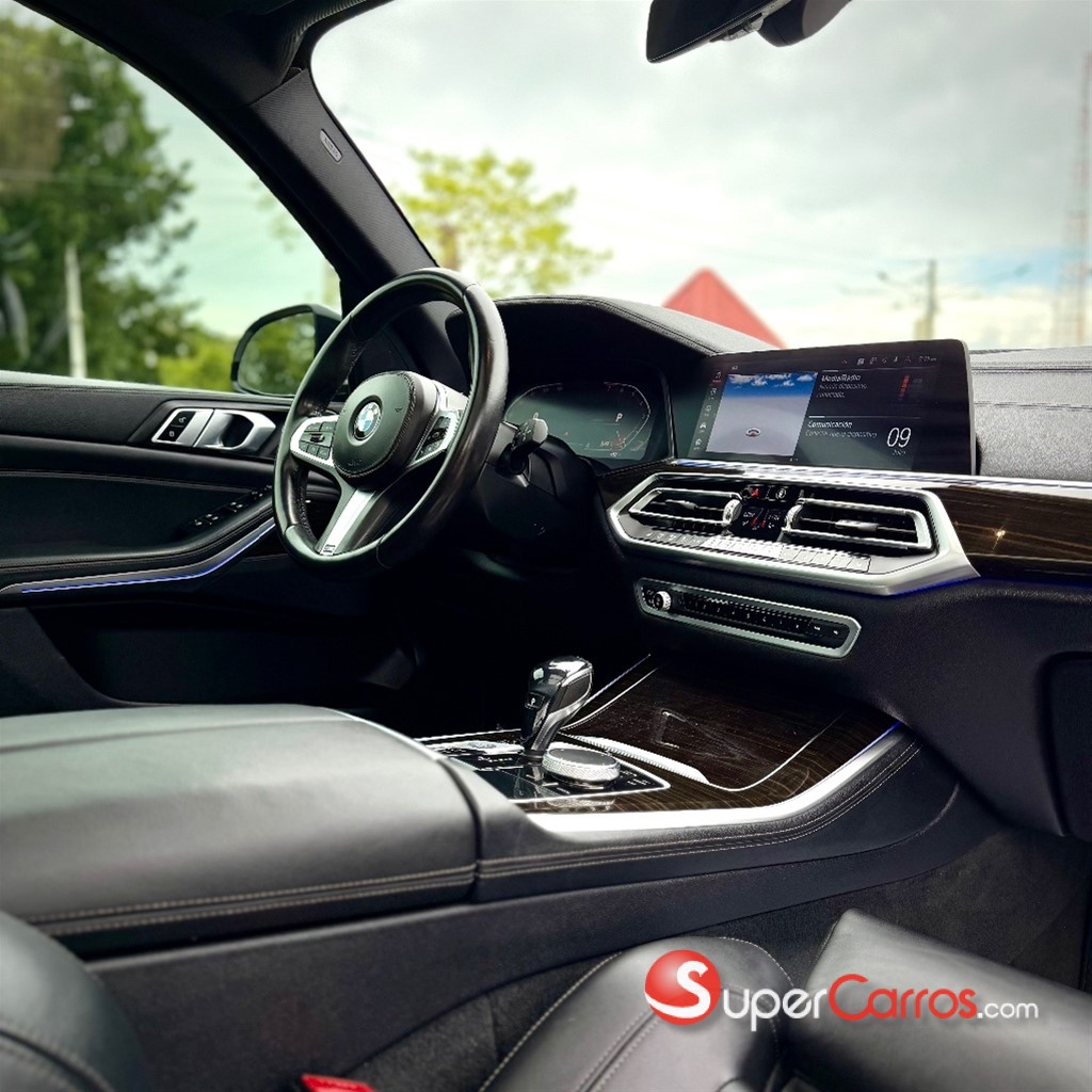 2020 BMW X 5 SDRIVE 40i — foto 8 / 11