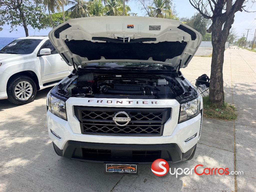 2024 Nissan Frontier — foto 10 / 11