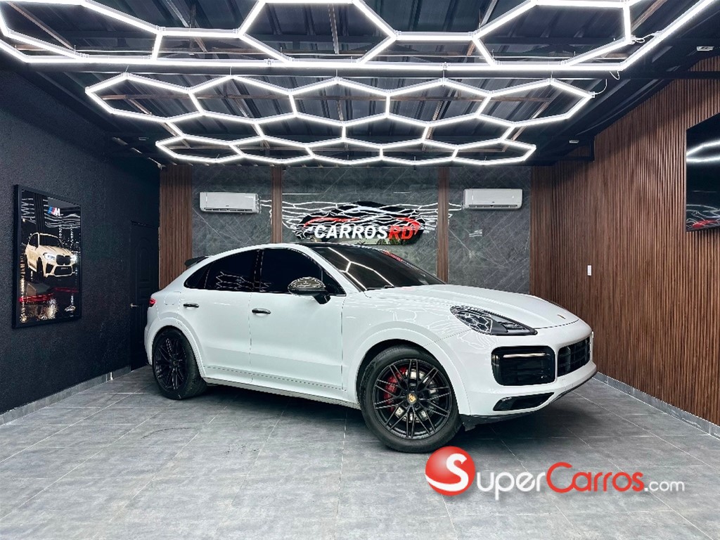 2022 Porsche Cayenne GTS — foto 2 / 11
