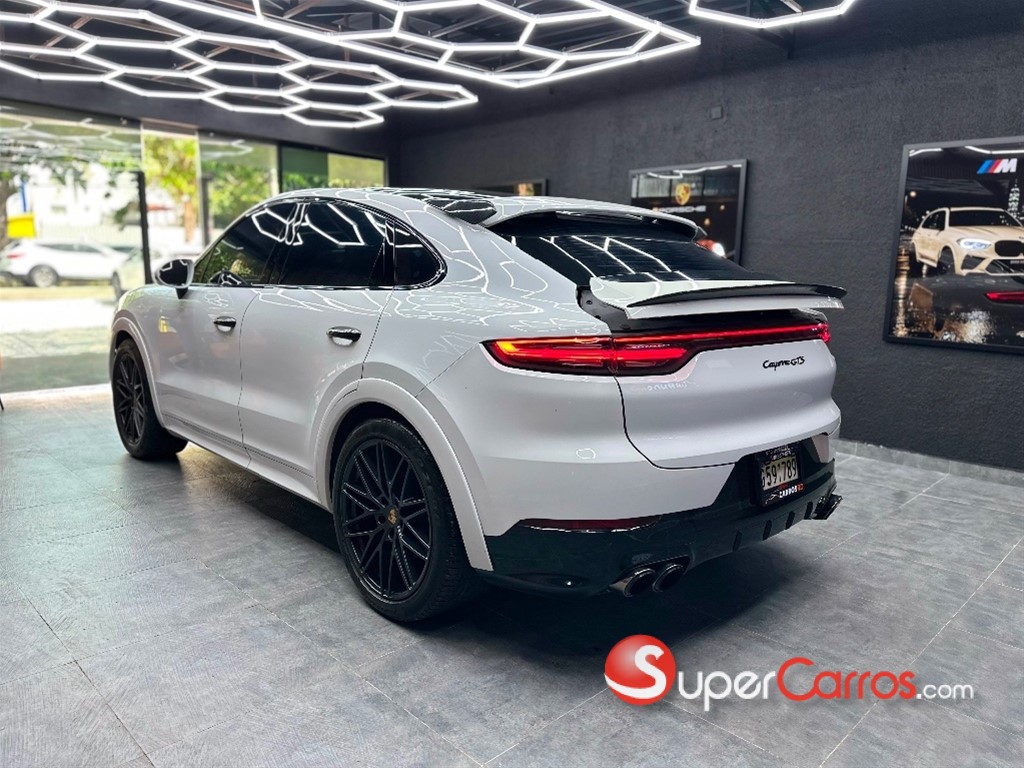 2022 Porsche Cayenne GTS — foto 5 / 11