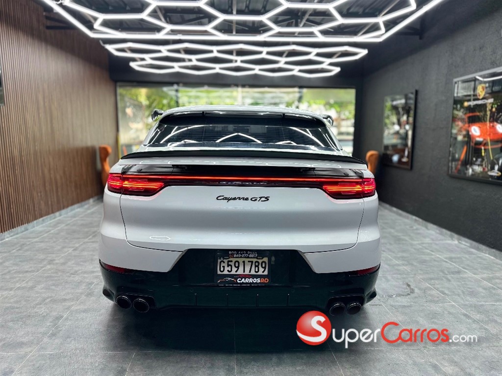 2022 Porsche Cayenne GTS — foto 6 / 11