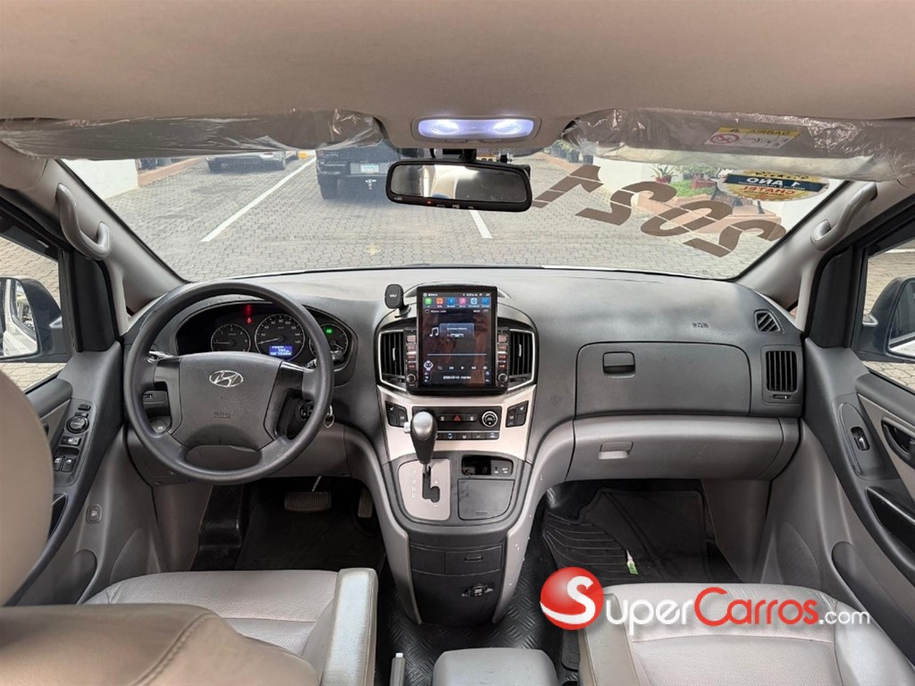 2021 Hyundai Starex — foto 8 / 12