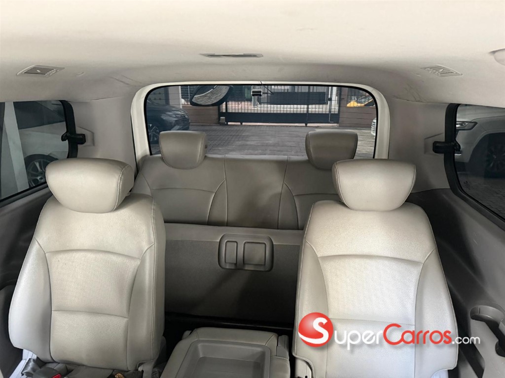 2021 Hyundai Starex — foto 9 / 12
