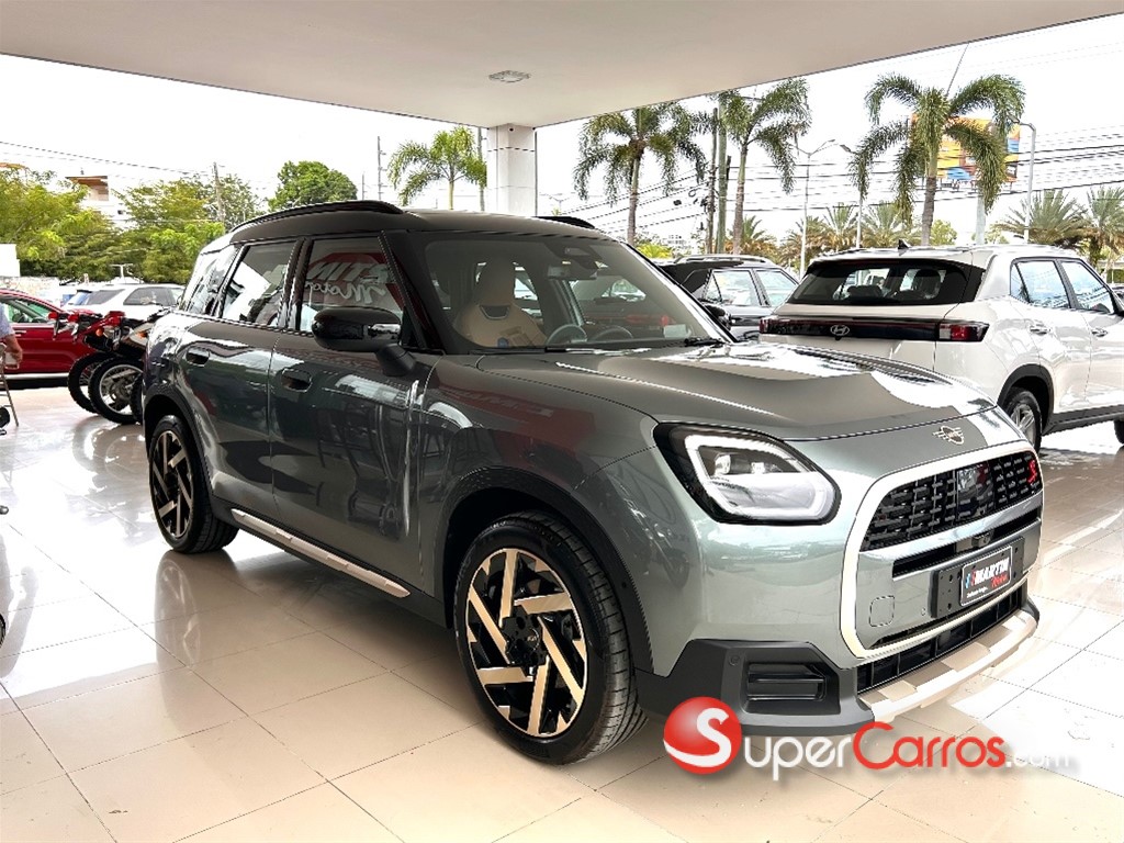 2026 Mini Cooper Countryman S ALL4 — foto 3 / 10