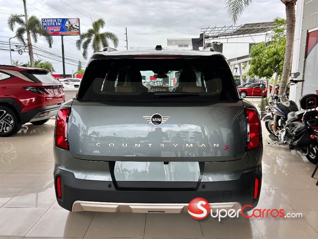 2026 Mini Cooper Countryman S ALL4 — foto 5 / 10