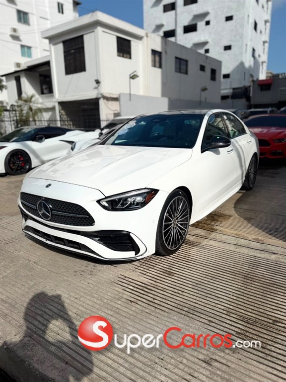 2022 Mercedes-Benz Clase C 300 AMG 4Matic — foto 2 / 9