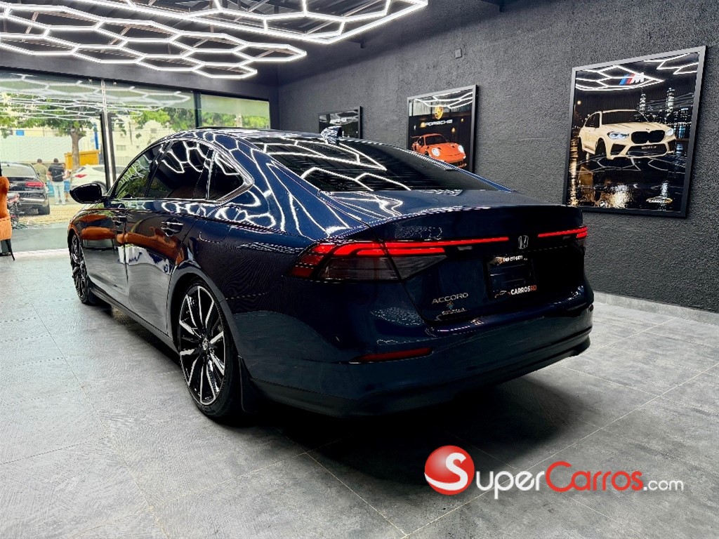 2023 Honda Accord EX — foto 4 / 6