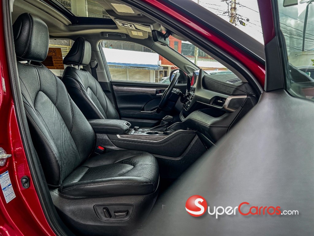 2021 Toyota Highlander Limited — foto 7 / 12