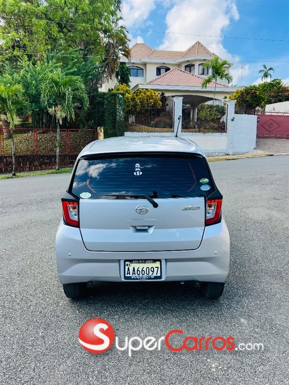 2019 Daihatsu Mira — foto 5 / 12
