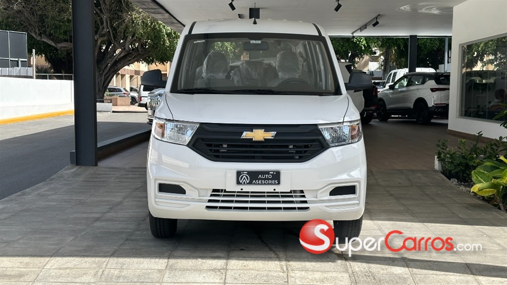 2026 Chevrolet N400 Pasajeros