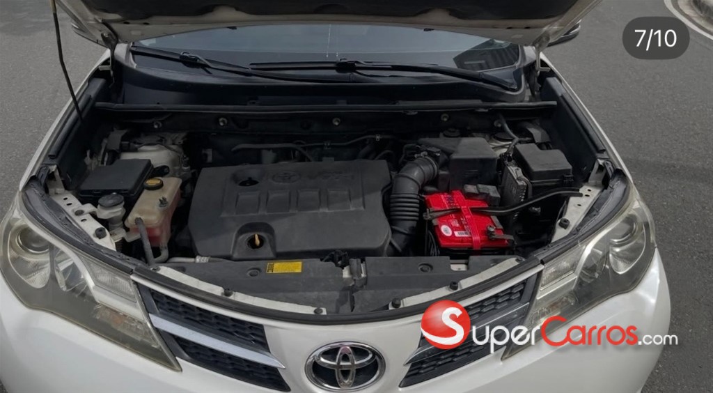 2014 Toyota RAV4 — foto 7 / 10