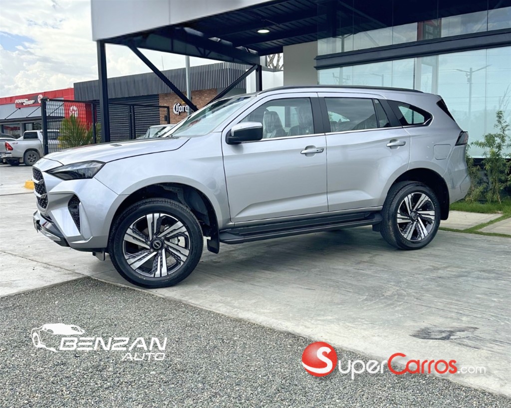 2027 Isuzu Mux — foto 2 / 10