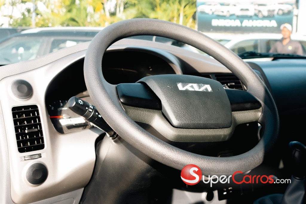 2027 Kia K-2700 — foto 7 / 12