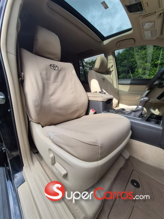 2024 Toyota Land Cruiser Prado VX — foto 8 / 12