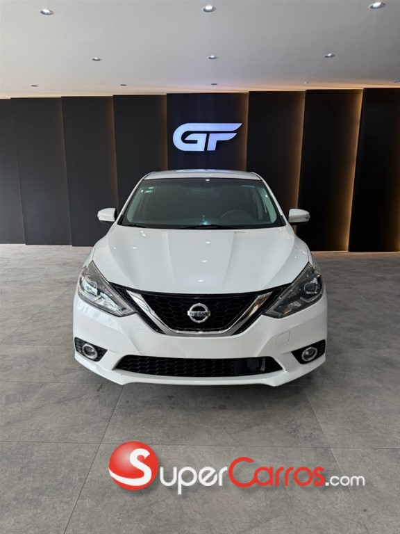 2019 Nissan Sentra SR — foto 3 / 10