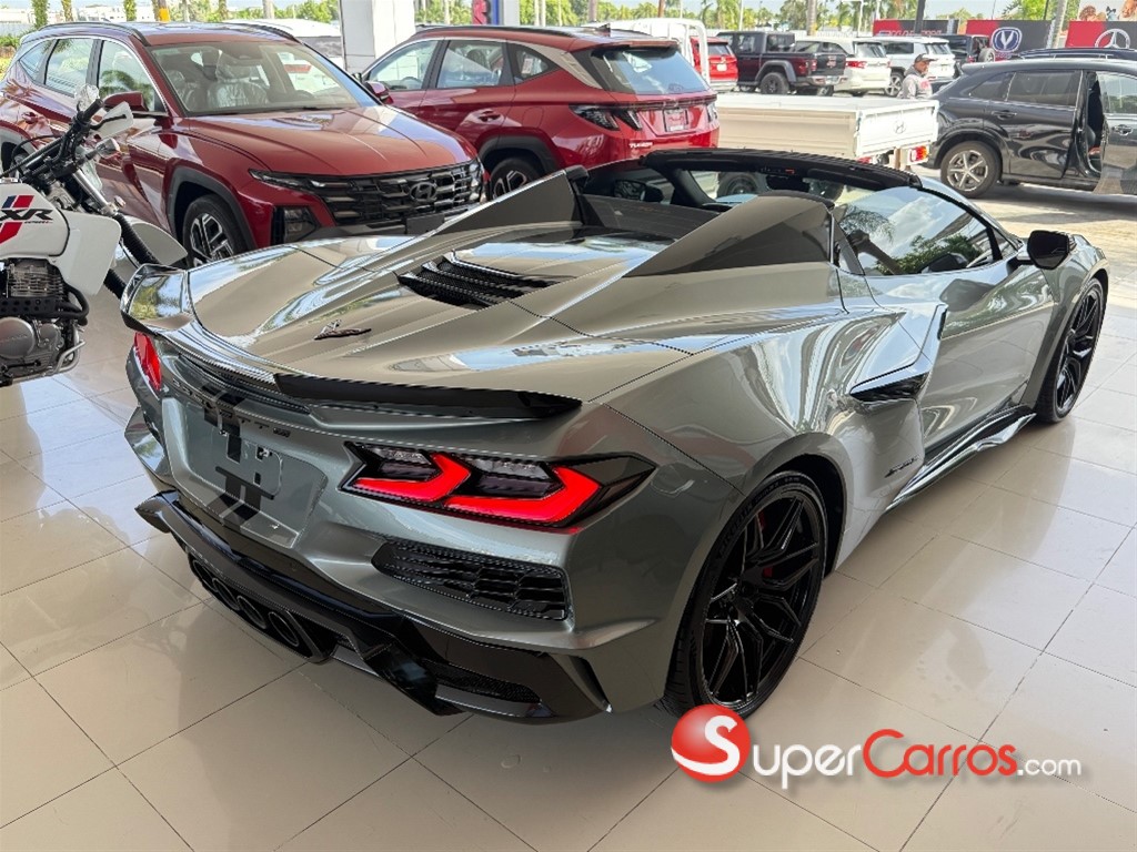 2023 Chevrolet Corvette Z06 — foto 4 / 12