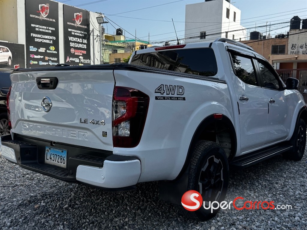 2022 Nissan Frontier LE — foto 4 / 9