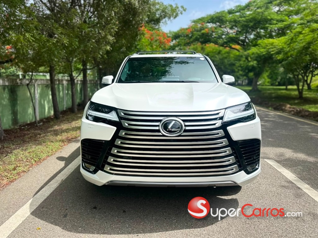 2024 Lexus LX 600 Luxury — foto 2 / 12