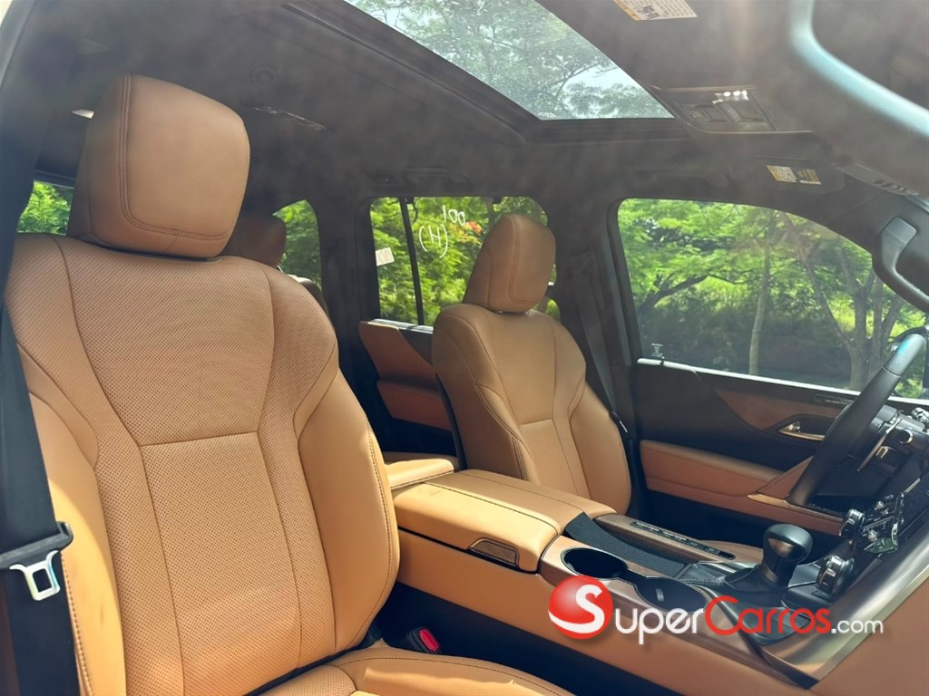2024 Lexus LX 600 Luxury — foto 6 / 12