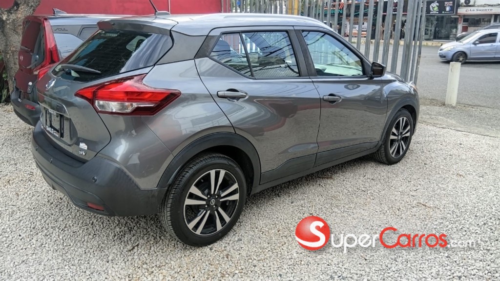 2020 Nissan Kicks SV — foto 4 / 10