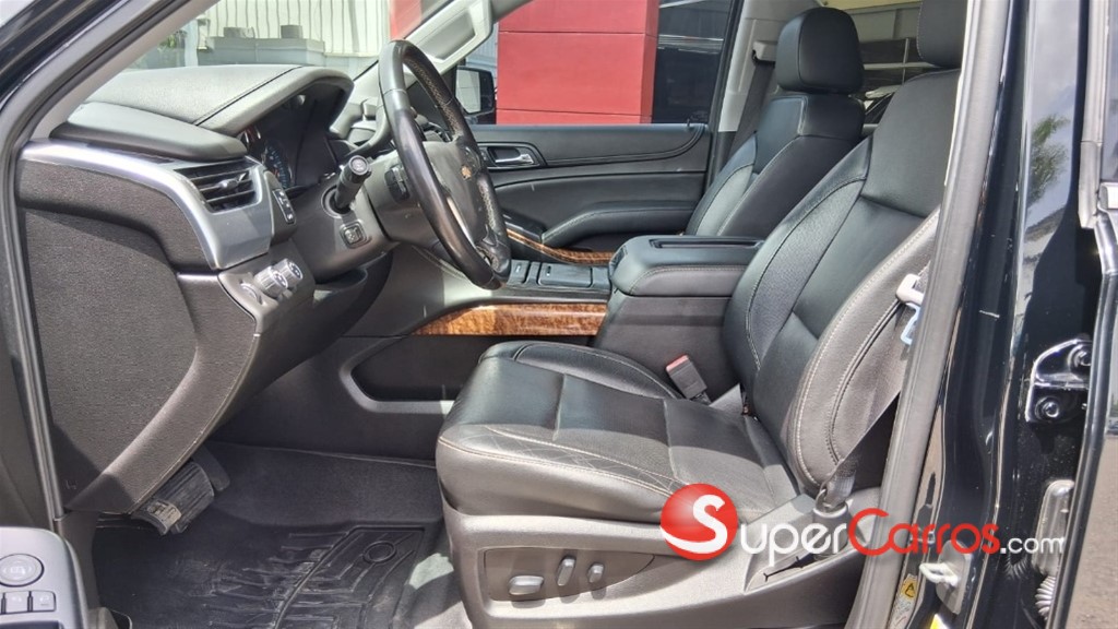 2019 Chevrolet Tahoe Premier — foto 8 / 12