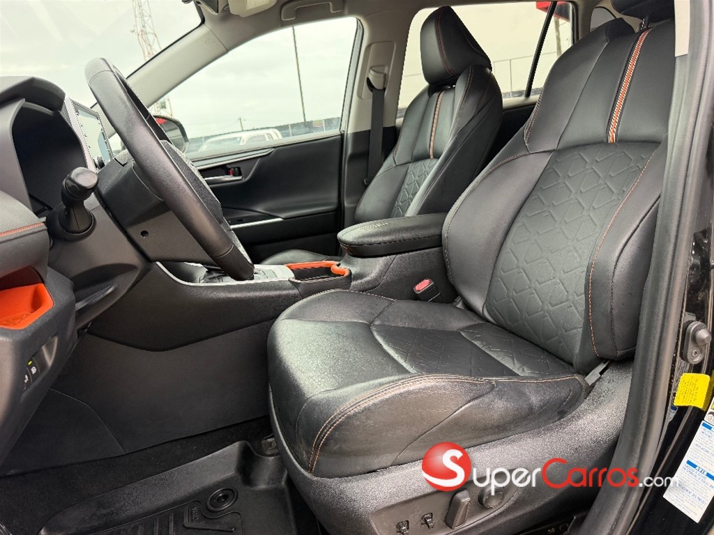2021 Toyota RAV4 Adventure — foto 6 / 12