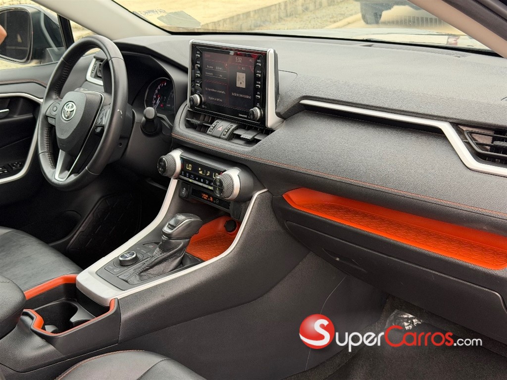 2021 Toyota RAV4 Adventure — foto 10 / 12