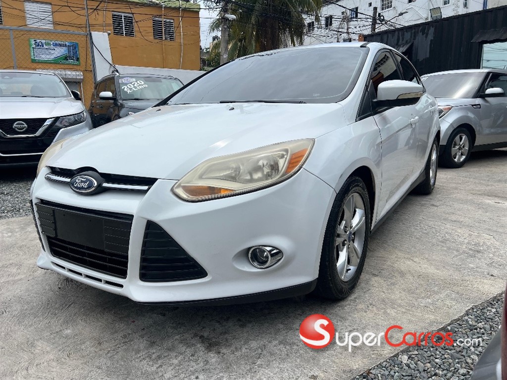 2014 Ford Focus SE — foto 2 / 9