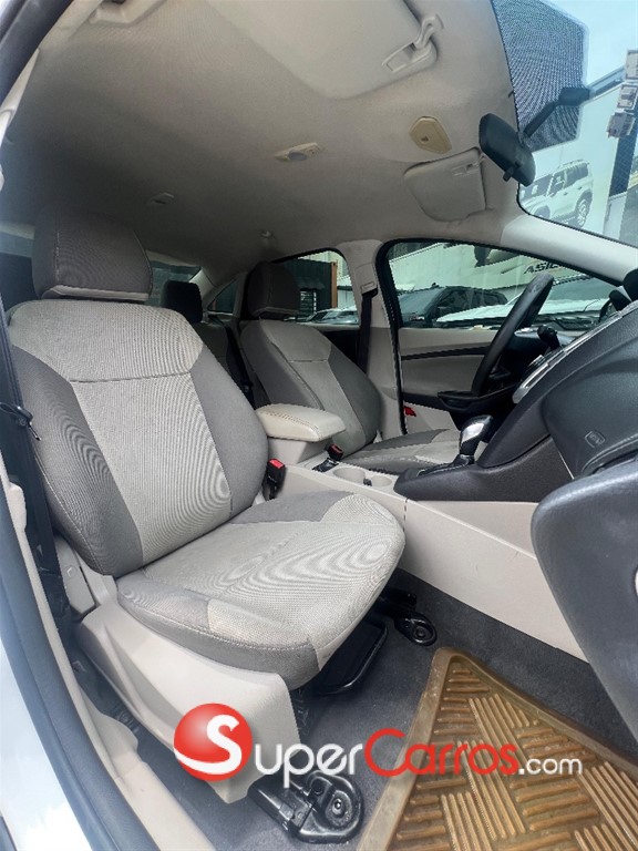 2014 Ford Focus SE — foto 7 / 9