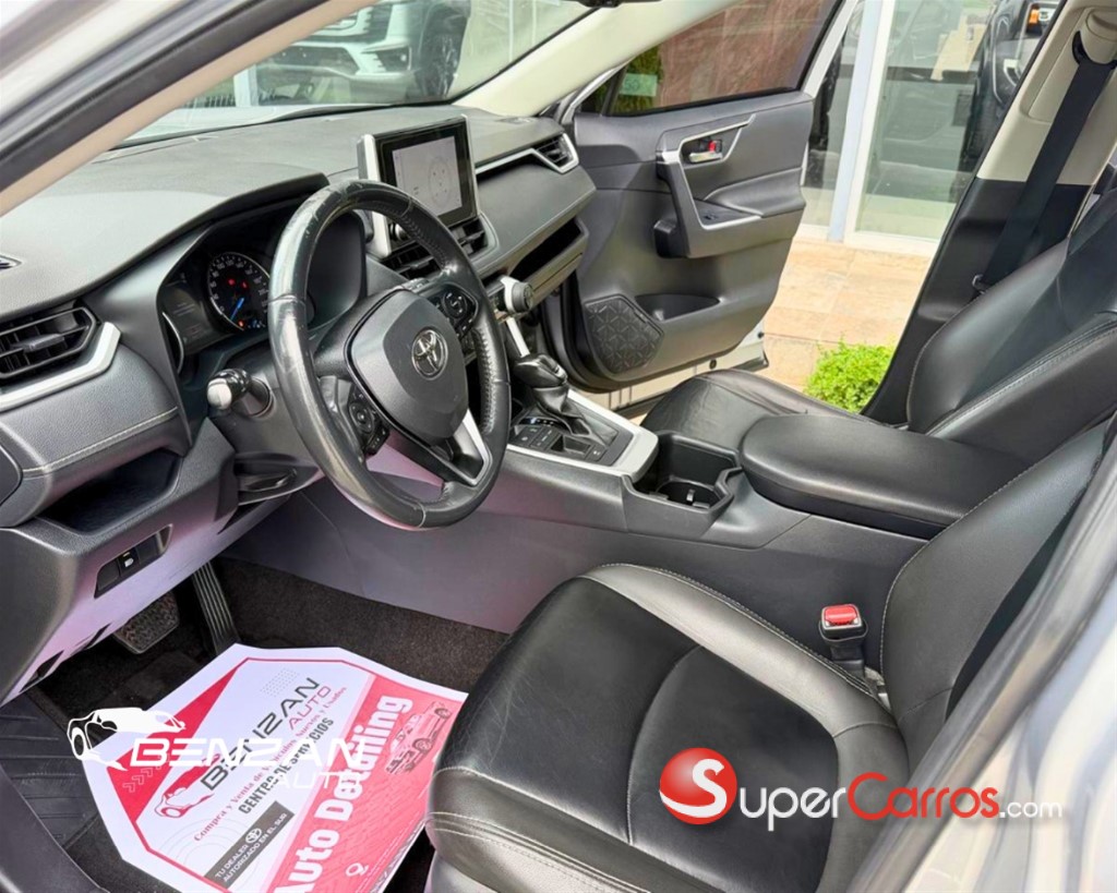 2023 Toyota RAV4 Hybrid TSS — foto 8 / 8