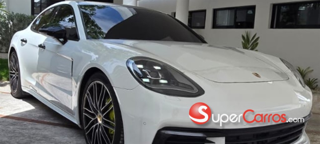 2018 Porsche Panamera