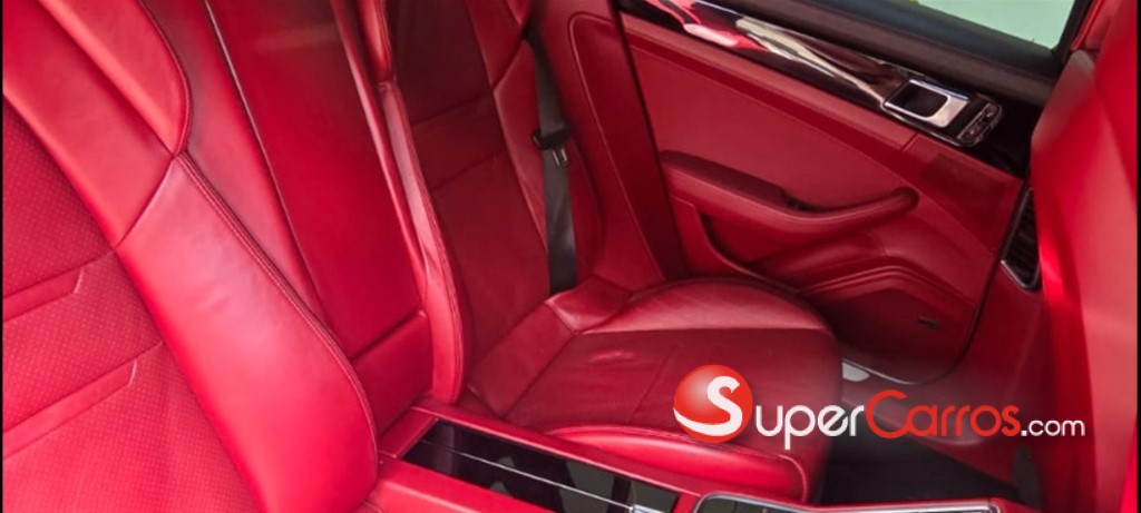 2018 Porsche Panamera — foto 6 / 9