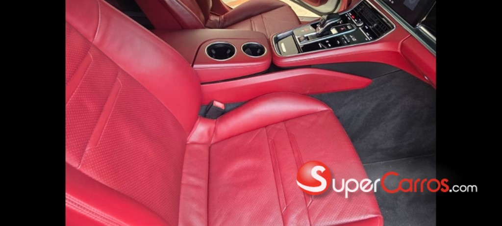 2018 Porsche Panamera — foto 7 / 9